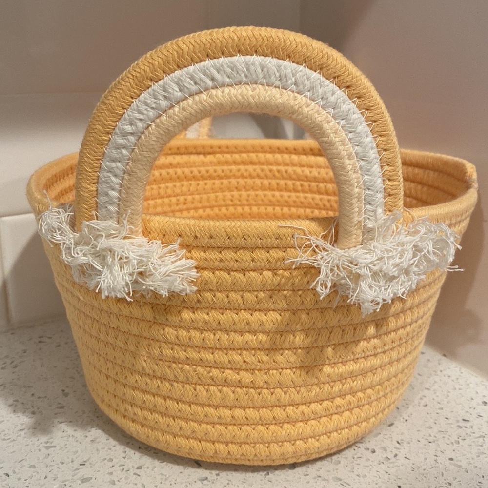 NWT Orange Rainbow Easter/Storage Rope Basket